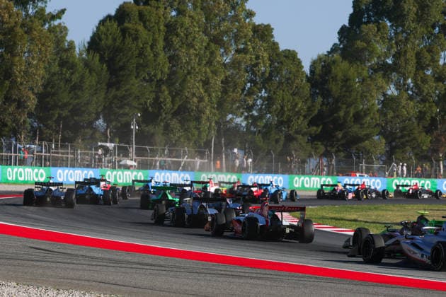 AUTO - FORMULA 3 2026 - BARCELONA Start of the race during the 3rd round of the 2026 FIA Formula 3 Championship from June 12 to 14, 2026 on the Circuit de Barcelona-Catalunya, in Montmelo, Spain - MontmeloSpain  Copyright: xEricxAlonsox