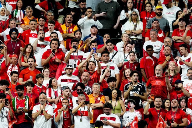Australia v Turkiye - FIFA World Cup, WM, Weltmeisterschaft, Fussball 2026 - Group D VANCOUVER, CANADA - JUNE 13: Turkish fans show their supports during the 2026 FIFA World Cup First Stage Group D match between Australia and Turkiye at BC Place Stadium in Vancouver, Canada on June 13, 2026. Ercin Erturk Anadolu Vancouver Canada. Editorial use only. Please get in touch for any other usage.  Copyright: x2026xAnadoluxErcinxErturkx