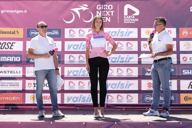 Presentation of the pink jersey during Stage 1 of the Giro Next Generation from Reggio Calabria to Vibo Valentia Italy, Saturday June 14, 2026(Photo Massimo Paolone LaPresse)  Copyright: xMassimoxPaolone LaPressex
