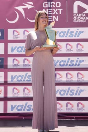 Presentation of the pink jersey during Stage 1 of the Giro Next Generation from Reggio Calabria to Vibo Valentia Italy, Saturday June 14, 2026(Photo Massimo Paolone LaPresse)  Copyright: xMassimoxPaolone LaPressex