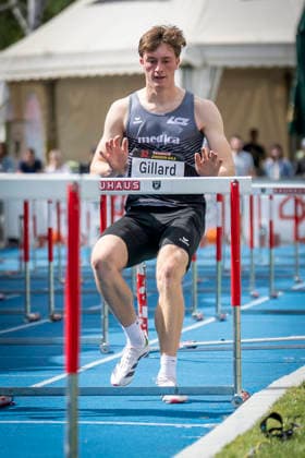 MANNHEIM, GERMANY - JUNE 14, 2026 : Tom Gillard (SUI Switzerland) struggles in the man’s U20 110m hurdles during the Juniorengala 2026 at Michael-Hoffmann-Stadion on June 14, 2026 in Mannheim, Germany. Baden-Wuerttemberg Germany Copyright: xAxelxKohringx