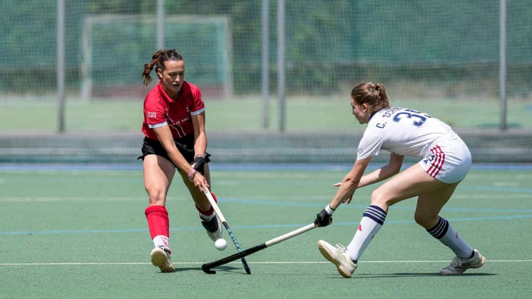v li Fenna Slawyk TSVMH, 13 , Chiara Schubert FHC, 39 , duel, duel, tackle, tackling, dynamics, action, action, 14 06 2026, Mannheim Germany , Hockey, 2 Bundesliga Group South, Women, Feudenheimer HC TSV Mannheim xozx