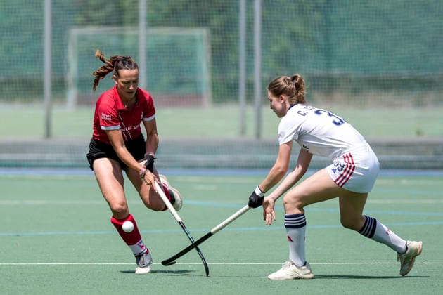 v.li.: Fenna Slawyk (TSVMH, 13), Chiara Schubert (FHC, 39), Zweikampf, Spielszene, Duell, duel, tackle, tackling, Dynamik, Action, Aktion, 14.06.2026, Mannheim (Deutschland), Hockey, 2. Bundesliga Gruppe Süd, Damen, Feudenheimer HC - TSV Mannheim *** v li Fenna Slawyk TSVMH, 13 , Chiara Schubert FHC, 39 , duel, duel, tackle, tackling, dynamics, action, action, 14 06 2026, Mannheim Germany , Hockey, 2 Bundesliga Group South, Women, Feudenheimer HC TSV Mannheim xozx