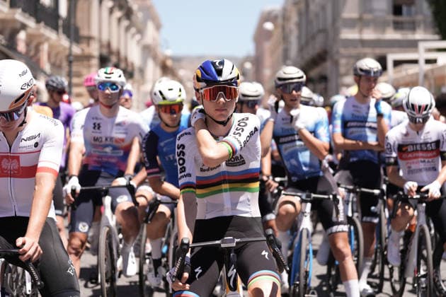 Italy s Lorenzo Mark Finn of Red Bull - Bora - Hansgrohe Rookies during Stage 1 of the Giro Next Generation from Reggio Calabria to Vibo Valentia Italy, Saturday June 14, 2026(Photo Massimo Paolone LaPresse)  Copyright: xMassimoxPaolone LaPressex