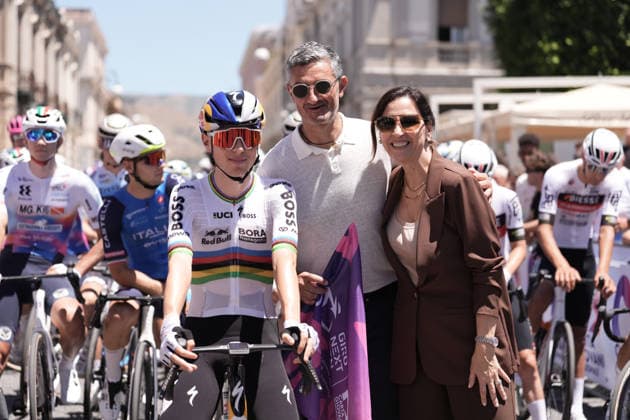 Italy s Lorenzo Mark Finn of Red Bull - Bora - Hansgrohe Rookies and autorithy during Stage 1 of the Giro Next Generation from Reggio Calabria to Vibo Valentia Italy, Saturday June 14, 2026(Photo Massimo Paolone LaPresse)  Copyright: xMassimoxPaolone LaPressex