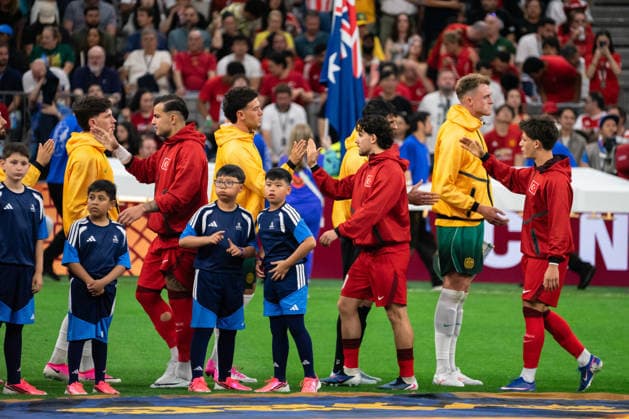 VANCOUVER, CANADA - JUNE 13: Team Australia and Turkey greet each other before the FIFA World Cup, WM, Weltmeisterschaft, Fussball 2026 group stage match between Australia and Turkey at BC Place Stadium on June 13, 2026 in Vancouver, British Columbia, Canada.  Copyright: xAmyxElle SPPx Sportspressphoto_SPR166288