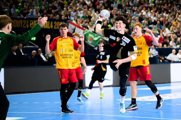 Cologne, Germany Handball EHF Youth Club Trophy Final Fuechse Berlin GOG Moritz Leyendecker Berlin Cologne Lanxess Arena North Rhine-Westphalia Germany