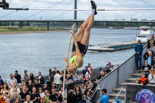 RECORD DATE NOT STATED Flight Circus - Düsseldorf, Germany 14.06.2026 DÜSSELDORF, GERMANY - JUNE 14: PETERSHOFEN Friedelinde (GER, SV Werder Bremen) during the Flight Circus at Düsseldorf on June 14, 2026 in Düsseldorf, Germany. *** Flight Circus Düsseldorf, Germany 14 06 2026 DÜSSELDORF, GERMANY JUNE 14 PETERSHOFEN Friedelinde GER, SV Werder Bremen during the Flight Circus at Düsseldorf on June 14, 2026 in Düsseldorf, Germany Copyright: xBEAUTIFULxSPORTS PeterxWeberx