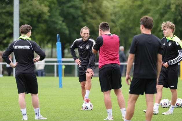 14 06 2026, Football, Men, Regionalliga Bayern, Season 2026 2027 Training kick-off FC Schweinfurt 05 Players of FC Schweinfurt 05 at training Schweinfurt Riedel Bau Arena at Sachs Stadio Bayern Unterfranken Germany