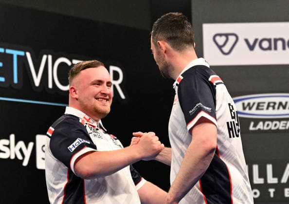 14 06 2026, xhbx, Dart World Cup of Darts 2026, v l Luke Littler England , Luke Humphries England cheering after the end of the match DFL DFB REGULATIONS PROHIBIT ANY USE OF PHOTOGRAPHS as IMAGE SEQUENCES and or QUASI VIDEO Frankfurt