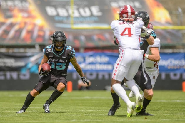 Mavin Rutsch (Munich Ravens, 13)h runs with the ball after catch, Munich Ravens vs Prague Lions, American Football, European Football Alliance, Week 5, 2026, 14.06.2026, Unterhaching uhlsport Sportpark Germany Copyright: xFootxBowlxPressexFotoxAgentur JUx