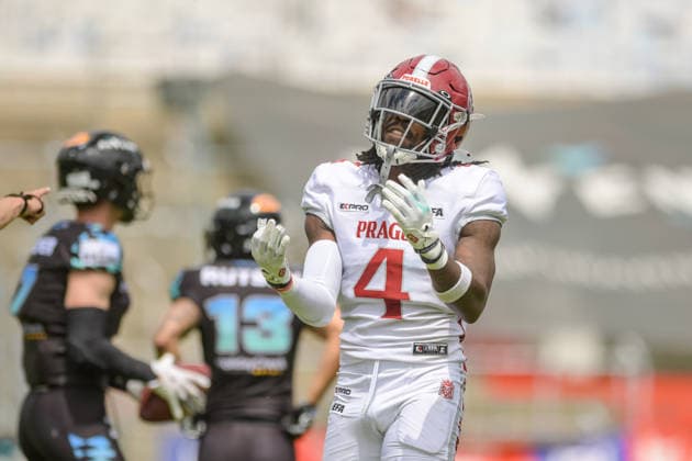 Ken Hike Jr. (Prague Lions, 04) dissapointed, Munich Ravens vs Prague Lions, American Football, European Football Alliance, Week 5, 2026, 14.06.2026, Unterhaching uhlsport Sportpark Germany Copyright: xFootxBowlxPressexFotoxAgentur JUx