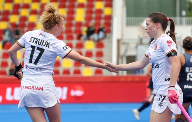 Belgium s Michelle Struijk and Belgium s Famke Van Heel pictured during a hockey game between Belgian national team, Nationalteam Red Panthers and Argentina, Sunday 14 June 2026 in Wavre, match 9 16 in the group stage of the women s FIH Pro League competition. VIRGINIExLEFOUR  x177624194x
