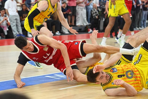 VLADIMIR LUCIC FCB and Jonas MATTISSECK Alba Berlin come to Fall Basketball BBL,Saison 2025 2026 Play Off Finale Spiel 2, FC Bayern Muenchen Alba Berlin am 14 06 2026 S A P G A R D EN