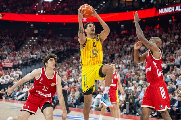 Justin Jessup 10 FC Bayern Basketball , Michael Rataj 21 Alba Berlin , Isiaha Mike 22 FC Bayern Basketball , FC Bayern Basketball vs Alba Berlin, BBL, Final 2, 14 06 2026 Munich Bavaria Germany Copyright: xkolbert-press UlrichxGamelx