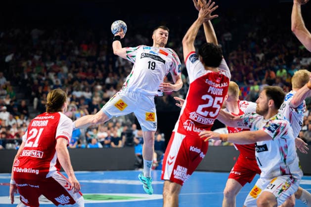Cologne, Germany Handball EHF CL Final 4 Match 3rd place Aalborg Handbold SC Magdeburg Elvar Örn Jonsson Magdeburg , Marinus Grandahl Munk Aalborg Cologne Lanxess Arena Nordrhein Westfalen Germany