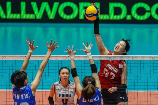 (260614) -- ILOCOS SUR PROVINCE, June 14, 2026 -- Kang Sohwi (Back R) of South Korea competes during the final match between South Korea and Chinese Taipei at the 2026 AVC Women s Cup in Ilocos Sur Province, the Philippines, on June 14, 2026. ) (SP)PHILIPPINES-ILOCOS SUR PROVINCE-VOLLEYBALL-2026 AVC WOMEN S CUP-FINAL RouellexUmali 
