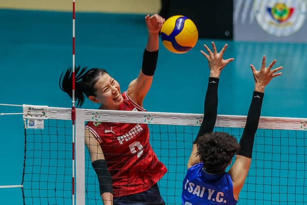 (260614) -- ILOCOS SUR PROVINCE, June 14, 2026 -- Na Hyunsoo (L) of South Korea competes during the final match between South Korea and Chinese Taipei at the 2026 AVC Women s Cup in Ilocos Sur Province, the Philippines, on June 14, 2026. ) (SP)PHILIPPINES-ILOCOS SUR PROVINCE-VOLLEYBALL-2026 AVC WOMEN S CUP-FINAL RouellexUmali 