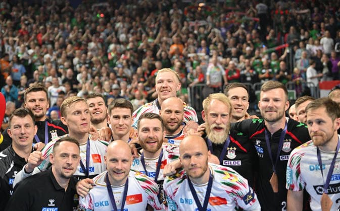 Final cheer SC Magdeburg, 3rd place, Handball Champions League Final Four 2026, match for 3rd place , Aalborg Handbold AH SC Magdeburg MD , on 14 06 2026 in Cologne Germany Â