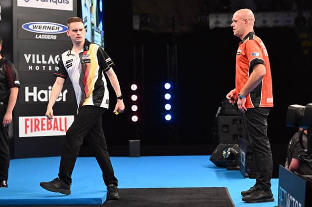 14 06 2026, xhbx, Dart World Cup of Darts 2026, v l Ricardo Pietreczko Germany , Michael van Gerwen Netherlands DFL DFB REGULATIONS PROHIBIT ANY USE OF PHOTOGRAPHS as IMAGE SEQUENCES and or QUASI VIDEO Frankfurt