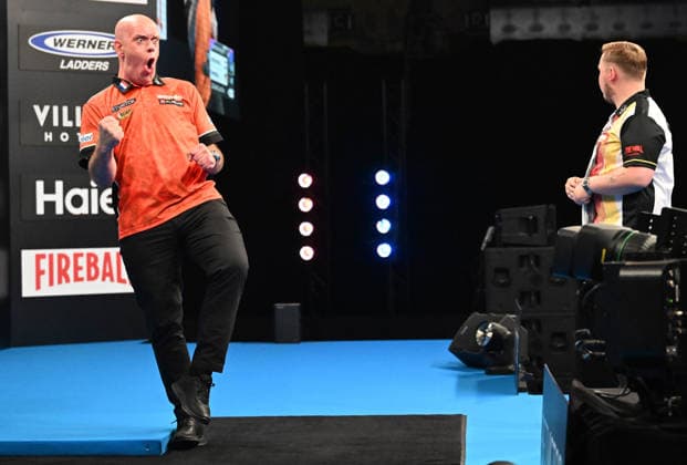 14 06 2026, xhbx, Dart World Cup of Darts 2026, v l Michael van Gerwen Netherlands , Martin Schindler Germany DFL DFB REGULATIONS PROHIBIT ANY USE OF PHOTOGRAPHS as IMAGE SEQUENCES and or QUASI VIDEO Frankfurt