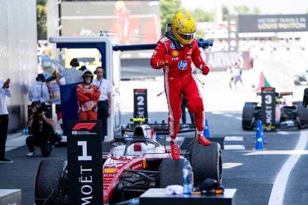 ESP, MSC Cruises Grand Prix of Barcelona Catalunya, race, Formula 1 World Championship season 2026 14 06 2026, Circuit de Barcelona Catalunya, Barcelona, ESP, MSC Cruises Grand Prix of Barcelona Catalunya, race, Formula 1 World Championship season 2026, in the picture Lewis Hamilton Scuderia Ferrari HP, Great Britain, 44 celebrates his first victory with Ferrari at Parc Ferme and gets out of the car SF 26, nordphotoxGmbHx xMemmler nph00005
