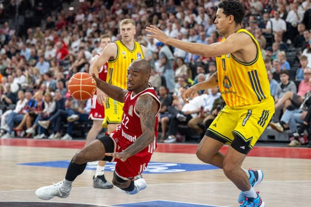 Isiaha Mike 22 FC Bayern Basketball throws out of the trap, FC Bayern Basketball vs Alba Berlin, BBL, Final 2, 14 06 2026 Munich Bavaria Germany Copyright: xkolbert-press UlrichxGamelx