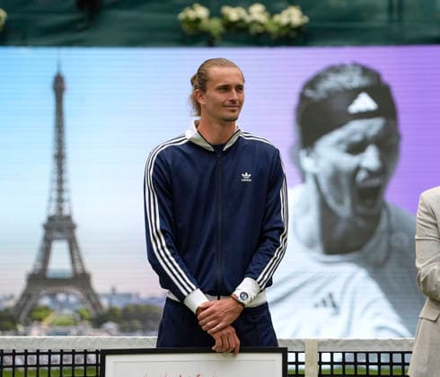 photo Honor for Sascha Zverev for his victory at the Franch Open Tennis Tournament Terra Wortmann Cup Qualifying Round at the Gerry Weber Sportpark in Halle Westfalen on Sun 14 06 2026
