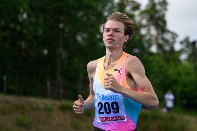 260614 Jonathan Grahn, Mölndals AIK, competes in the mens 1500 meters during the Folksam Grand Prix athletics competition on 14 June 2026 in Stockholm  Copyright: EMMAxWALLSKOG BB260614EW079