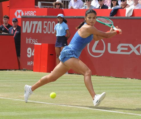 Tennis - HSBC Queen™s Club Championships - Women™s WTA, Tennis Damen 500 Tournament - Queen™s Club, London - Sunday 14th June 2026 Women™s Final Donna Vekic (CRO) Emma Raducanu (GBR) Emma Raducanu COLORSPORT ANDREW COWIE 