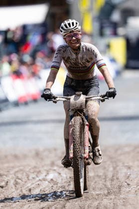 MOUNTAINBIKE - UCI MTB World Series LEOGANG,AUSTRIA,14.JUN.26 - CYCLING, MOUNTAIN BIKE - UCI Mountainbike World Cup, Cross-Country Olympic. Image shows the rejoicing of Jenny Rissveds (SWE).  GEPAxpictures xJulioxArellano