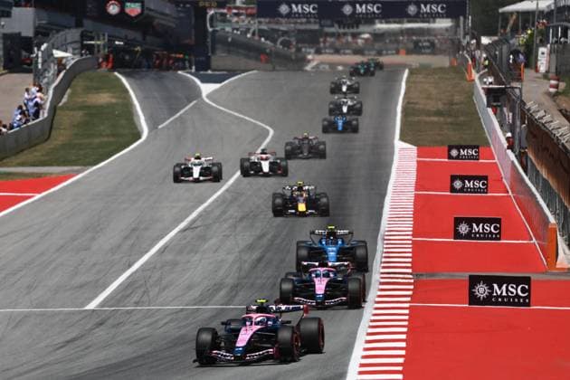 44 HAMILTON Lewis gbr , Scuderia Ferrari SF 26, action during the Formula 1 Barcelona Catalunya Grand Prix 2026, 7th round of the 2026 Formula One World Championship from June 12 to 14, 2026 on the Circuit de Barcelona Catalunya, in Montmelo, Spain Photo Hoch Zwei Montmelo Spain