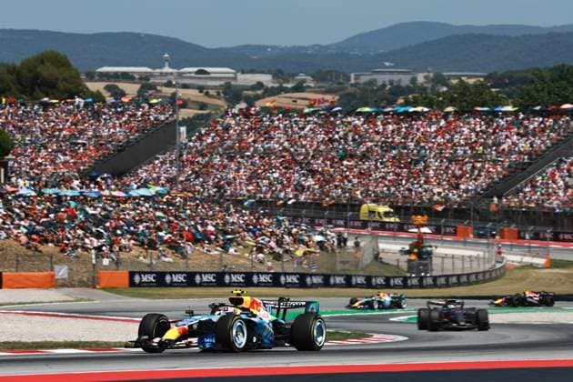 30 LAWSON Liam nzl , Visa Cash App RB F1 Team VCARB03, action during the Formula 1 Barcelona Catalunya Grand Prix 2026, 7th round of the 2026 Formula One World Championship from June 12 to 14, 2026 on the Circuit de Barcelona Catalunya, in Montmelo, Spain Photo Hoch Zwei Montmelo Spain