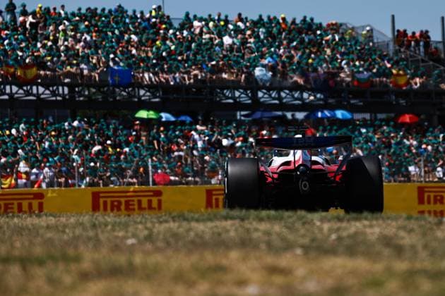 16 LECLERC Charles mco , Scuderia Ferrari SF 26, action during the Formula 1 Barcelona Catalunya Grand Prix 2026, 7th round of the 2026 Formula One World Championship from June 12 to 14, 2026 on the Circuit de Barcelona Catalunya, in Montmelo, Spain Photo Hoch Zwei Montmelo Spain