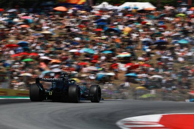 63 RUSSELL George gbr , Mercedes AMG F1 Team W17, action during the Formula 1 Barcelona Catalunya Grand Prix 2026, 7th round of the 2026 Formula One World Championship from June 12 to 14, 2026 on the Circuit de Barcelona Catalunya, in Montmelo, Spain Photo Hoch Zwei Montmelo Spain