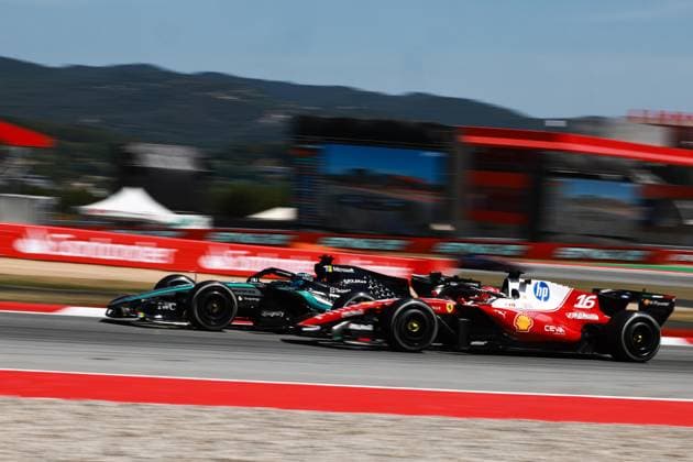 63 RUSSELL George gbr , Mercedes AMG F1 Team W17, action 16 LECLERC Charles mco , Scuderia Ferrari SF 26, action during the Formula 1 Barcelona Catalunya Grand Prix 2026, 7th round of the 2026 Formula One World Championship from June 12 to 14, 2026 on the Circuit de Barcelona Catalunya, in Montmelo, Spain Photo Hoch Zwei Montmelo Spain
