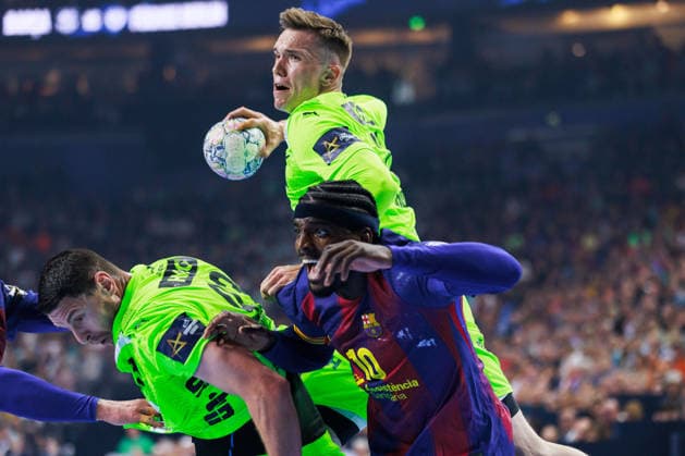 Lasse Bredekjaer ANDERSSON Fuechse Berlin, 11 scores a goal, Action, Goal throw GER, FC Barcelona Barca vs Fuechse Berlin, Handball, TruckScout24 EHF FINAL4 2026, Final, Season 2025 2026, 14 06 2026, GER, FC Barcelona Barca vs Fuechse Berlin, Handball, TruckScout24 EHF FINAL4 2026, Final, Season 2025 2026, 14 06 2026, Cologne Copyright: xEibnerxPressefoto OliverxSchmidtx EP_OST