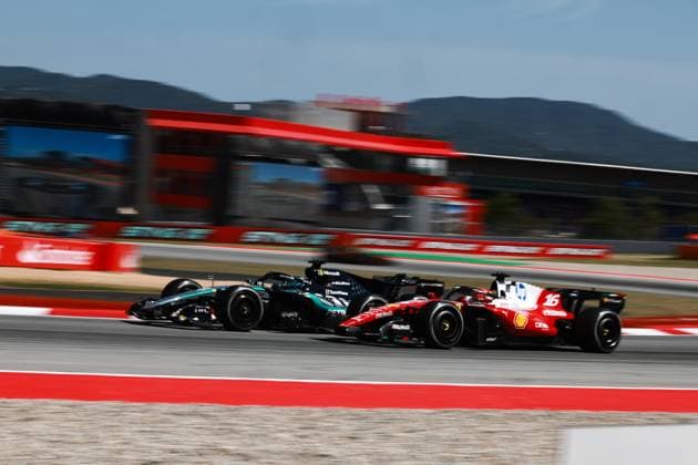63 RUSSELL George gbr , Mercedes AMG F1 Team W17, action 16 LECLERC Charles mco , Scuderia Ferrari SF 26, action during the Formula 1 Barcelona Catalunya Grand Prix 2026, 7th round of the 2026 Formula One World Championship from June 12 to 14, 2026 on the Circuit de Barcelona Catalunya, in Montmelo, Spain Photo Hoch Zwei Montmelo Spain