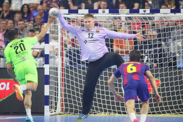 14 06 2026, xtgx, Handball, EHF Champions League Final, FC Barcelona Füchse Berlin v l Tim Freihoefer Freihöfer, Berlin, 20 Emil Nielsen Barcelona, 12 Koeln