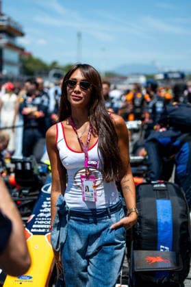 Enjy Kiwan actress, Egypt on the grid, ESP, Formula 1 World Championship, Barcelona Catalunya Grand Prix, Circuit Barcelona Catalunya, race, 2026 season, 14 06 2026 ESP, Formula 1 World Championship, Barcelona Catalunya Grand Prix, Circuit Barcelona Catalunya, race, 2026 season, 14 06 2026 Barcelona Copyright: xEibner-Pressefoto Memmlerx EP_MMR