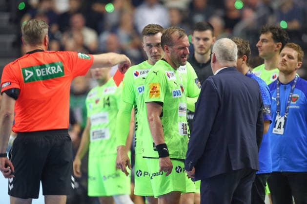 14 06 2026, xtgx, Handball, EHF Champions League Final, FC Barcelona Füchse Berlin v l Max Darj Berlin, 5 red card, sending off Cologne