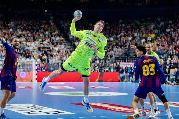 Cologne, 12 05 2026, Handball, Men, EHF Champions League Men 2025 26, Final, FC Barcelona Füchse Berlin Lasse Bredekjaer Andersson Füchse Berlin, 11 on goal throw