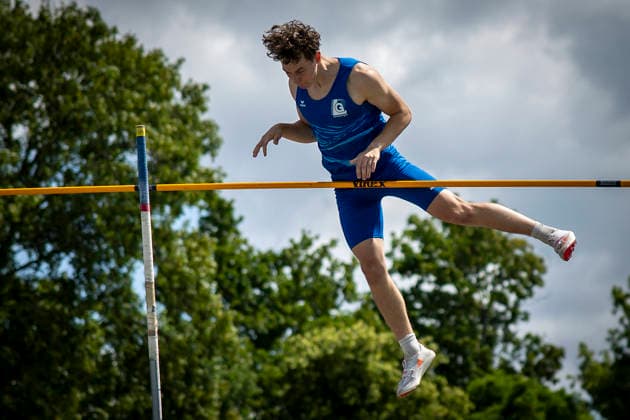 MANNHEIM, GERMANY - JUNE 14, 2026 : Jonathan Hummel (GER LG Leinfelden-Echterdingen) competing in the men’s U20 pole vault during the Juniorengala 2026 at Michael-Hoffmann-Stadion on June 14, 2026 in Mannheim, Germany. Baden-Wuerttemberg Germany Copyright: xAxelxKohringx