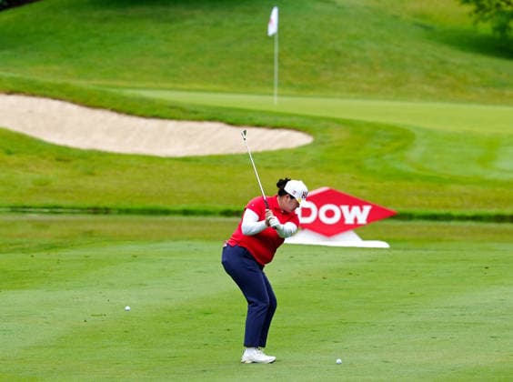 MIDLAND, MI - JUNE 14: LPGA, Golf Damen golfer Angel Yin plays her second shot on the 5th hole on June 14, 2026, during the final round of the LPGA Dow Championship at Midland Country Club in Midland, Michigan. (Photo by Brian Spurlock Icon Sportswire) GOLF: JUN 14 LPGA Dow Championship EDITORIAL USE ONLY Icon26061410