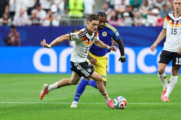 in duel, action, with Florian Wirtz 17 Germany , Germany vs Curacao, Football, World Cup 2026, Group stage, 14 06 2026 Houston Texas USA Copyright: xkolbert-press ChristianxKolbertx