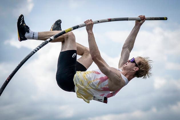 MANNHEIM, GERMANY - JUNE 14, 2026 : Owen Verset (BEL Belgium) competing in the men’s U20 pole vault during the Juniorengala 2026 at Michael-Hoffmann-Stadion on June 14, 2026 in Mannheim, Germany. Baden-Wuerttemberg Germany Copyright: xAxelxKohringx