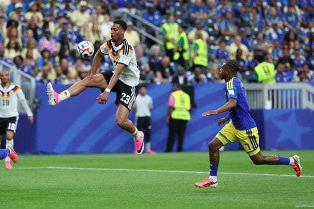 in duel, action, with Felix Nmecha 23 Germany , Juninho Bacuna 7 Curacao , Germany vs Curacao, Soccer, World Cup 2026, Group stage, 14 06 2026 Houston Texas USA Copyright: xkolbert-press ChristianxKolbertx