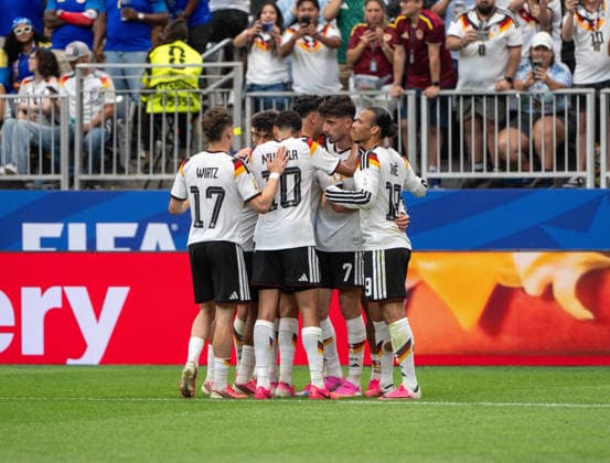 Soccer, Men, FIFA World Cup 2026 in Mexico, Canada and USA, Match in Houston Group E, Matchday 1 , Germany Curacao, f l Florian Wirtz Germany , Nathaniel Brown Germany , Jamal Musiala Germany , Kai Havertz Germany , Leroy Sane Germany , Celebration after goal to 3 1, 14 06 2026, Copyright: xMatthiasxKochx