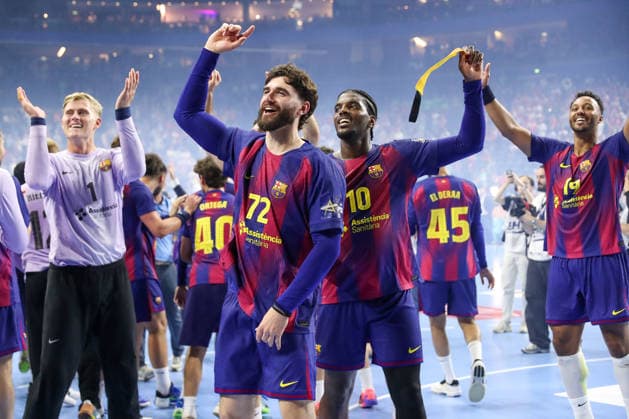 14 06 2026, xgox,Handball, EHF Champions League Final, FC Barcelona Fuechse Berlin v l Ludovic Fabregas Barcelona, 72 , Dika Mem Barcelona, 10 Celebrating the victory, cheering after the end of the game Cologne