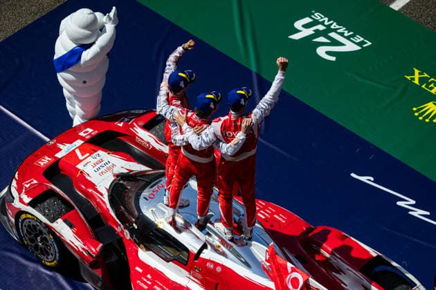 24 HEURES DU MANS 2026 - PODIUM 07 CONWAY Mike (gbr), KOBAYASHI Kamui (jpn), DE VRIES Nyck (nld), Toyota Racing, Toyota TR010 Hybrid 07, Hypercar, action celebration during the podium of the 24 Hours of Le Mans 2026, 3rd round of the 2026 FIA World Endurance Championship, on June 14, 2026 on the Circuit des 24 Heures du Mans in Le Mans, France -  Copyright: xGERMAINxHAZARDx